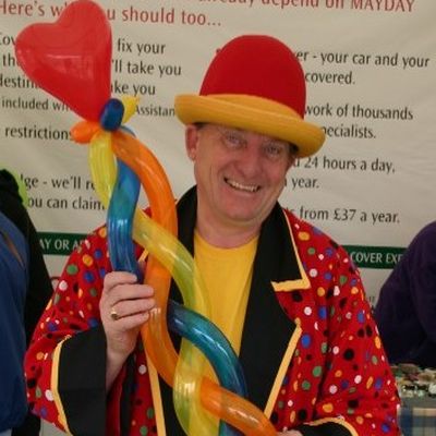 Balloon modelling by Jolly Good Productions
