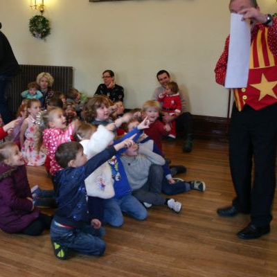 Christmas entertainment by Jolly Good Productions