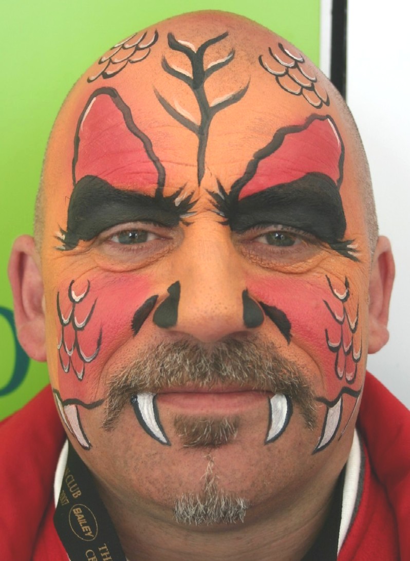 Face painting by Jolly Good Productions