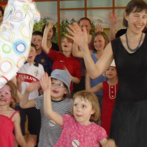 Magic entertainment by Jolly Good Productions