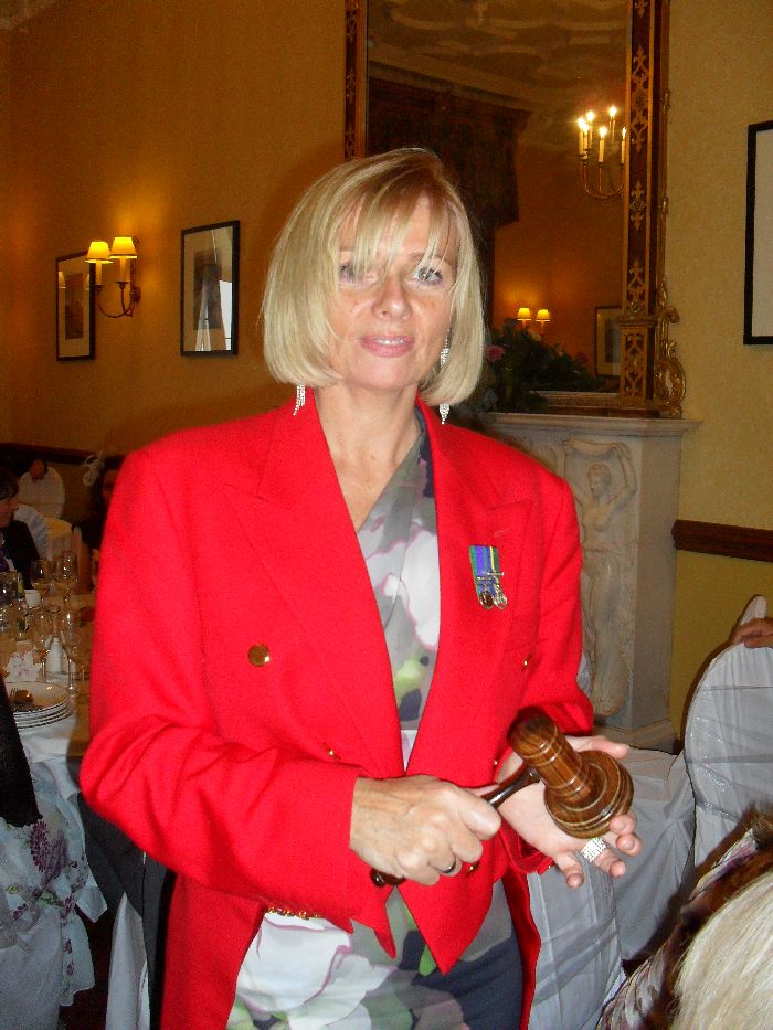 Toastmaster and master of ceremonies service