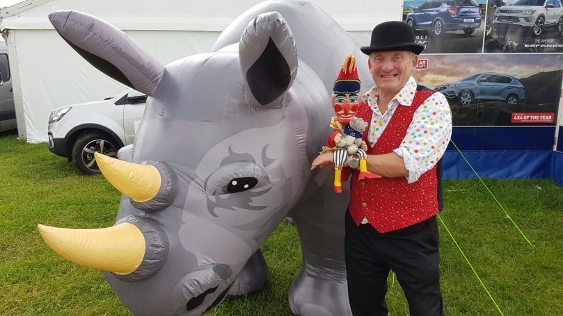 Punch and inflatable Rhino